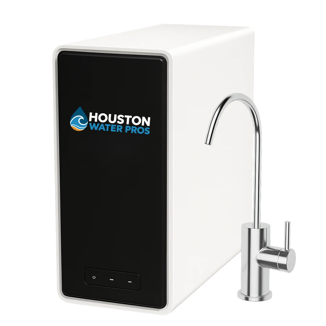Under sink tankless reverse osmosis unit